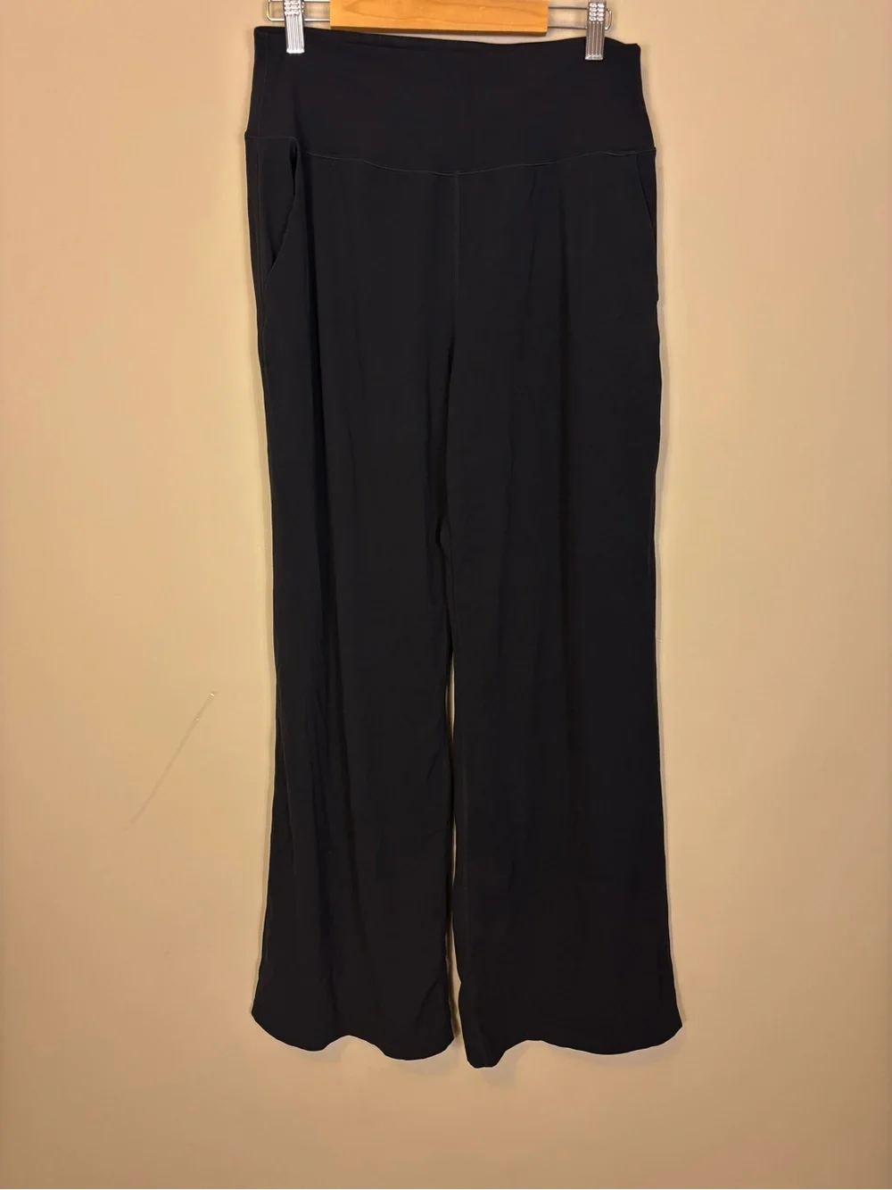 Nike Zenvy Dri-Fit Black Wide-Leg Active Yoga Pants Women’s Large